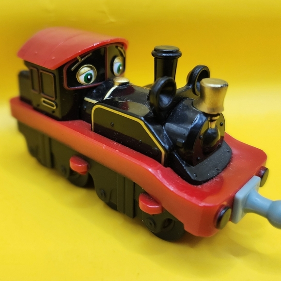 2013 Tomy Old Puffer Pete Train Engine Chuggington Red Diecast - Picture 1 of 6